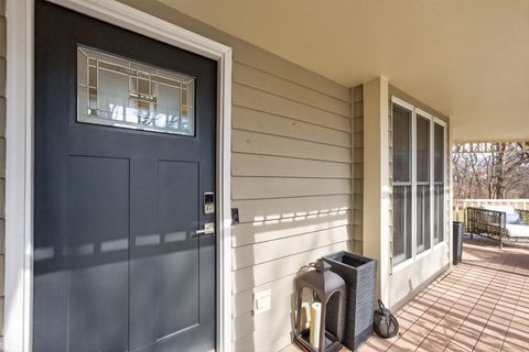 Tiny photo for 41W716 Hunters Hill Drive, St. Charles, IL 60175 (MLS # 12578398)