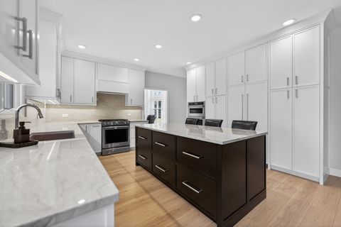 Tiny photo for 41W716 Hunters Hill Drive, St. Charles, IL 60175 (MLS # 12578398)