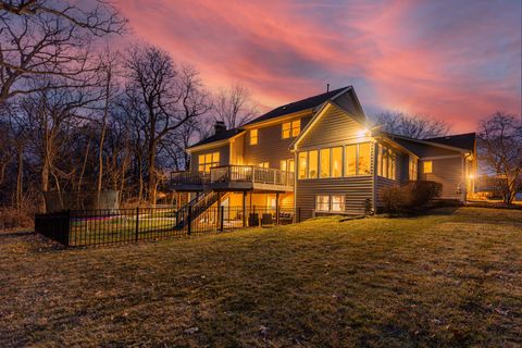 Tiny photo for 41W716 Hunters Hill Drive, St. Charles, IL 60175 (MLS # 12578398)