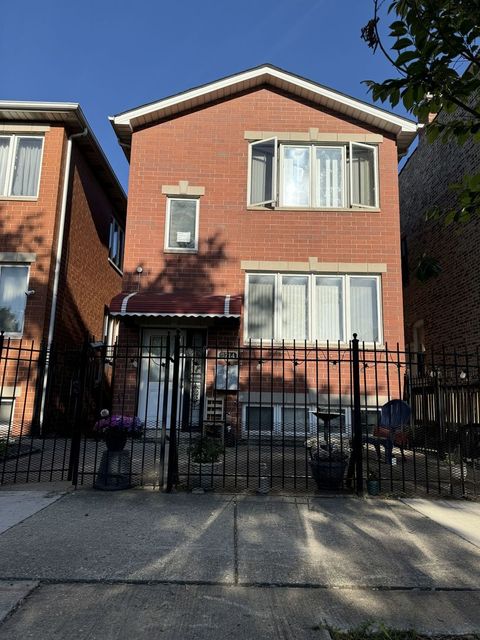 3714 S Hermitage Avenue Chicago IL 60609