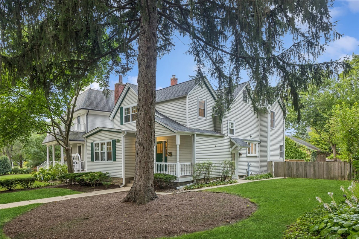 4348 Prospect Avenue