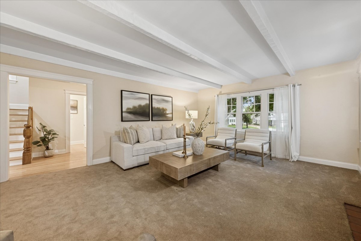 4348 Prospect Avenue
