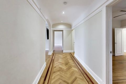 Tiny photo for 825 E Drexel Square #2, Chicago, IL 60615 (MLS # 12564556)