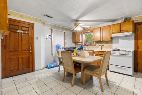 Tiny photo for 401 E Lemoyne Street, Northlake, IL 60164 (MLS # 12482523)