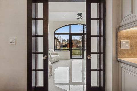 Tiny photo for 4730 S Greenwood Avenue, Chicago, IL 60615 (MLS # 12441364)
