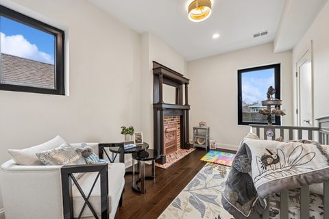 Tiny photo for 4730 S Greenwood Avenue, Chicago, IL 60615 (MLS # 12441364)