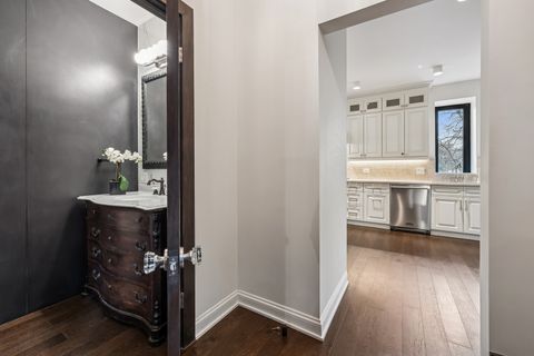 Tiny photo for 4730 S Greenwood Avenue, Chicago, IL 60615 (MLS # 12441364)