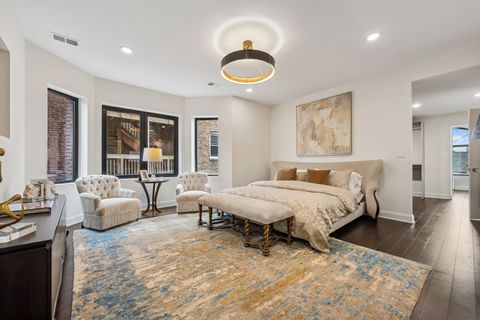 Tiny photo for 4730 S Greenwood Avenue, Chicago, IL 60615 (MLS # 12441364)