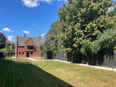 Tiny photo for 4730 S Greenwood Avenue, Chicago, IL 60615 (MLS # 12441364)