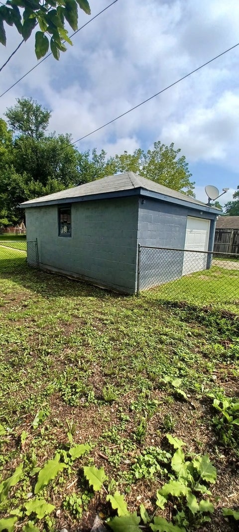 Tiny photo for 2009 Carmel Boulevard, Zion, IL 60099 (MLS # 12787403)