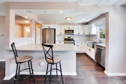 Tiny photo for 6565 N Harlem Avenue #2N, Chicago, IL 60631 (MLS # 12648454)