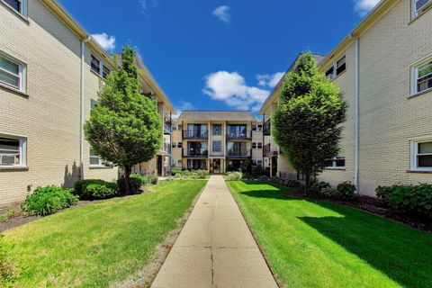 Tiny photo for 6565 N Harlem Avenue #2N, Chicago, IL 60631 (MLS # 12648454)