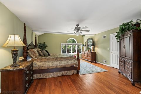 Tiny photo for 1424 E Jonquil Circle, Arlington Heights, IL 60004 (MLS # 12433719)