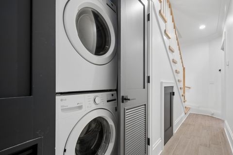 Tiny photo for 1113 W CHESTNUT Street #1E, Chicago, IL 60642 (MLS # 12639876)