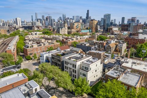Tiny photo for 1113 W CHESTNUT Street #1E, Chicago, IL 60642 (MLS # 12639876)
