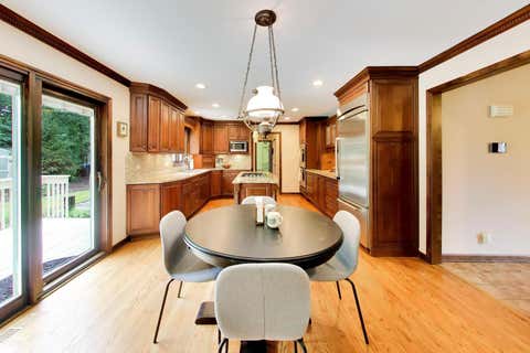 Tiny photo for 2302 Lisa Court, Palatine, IL 60067 (MLS # 12718167)