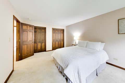 Tiny photo for 2302 Lisa Court, Palatine, IL 60067 (MLS # 12718167)