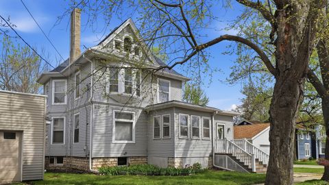 Tiny photo for 215 W 7th Street, Dixon, IL 61021 (MLS # 12624118)