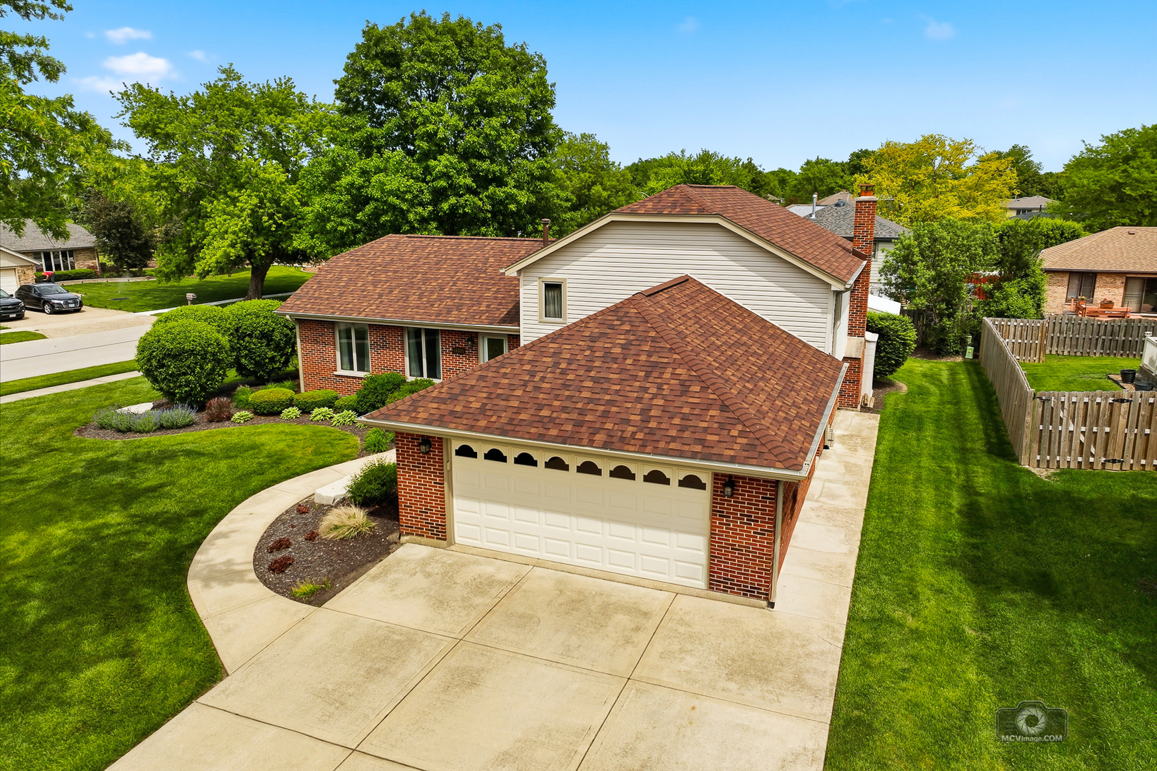 15333 Yorkshire Lane