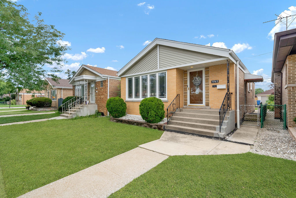 5943 W 55th Street