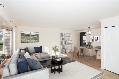 Tiny photo for 760 Longford Drive, Roselle, IL 60172 (MLS # 12582336)