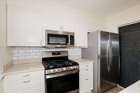 Tiny photo for 760 Longford Drive, Roselle, IL 60172 (MLS # 12582336)