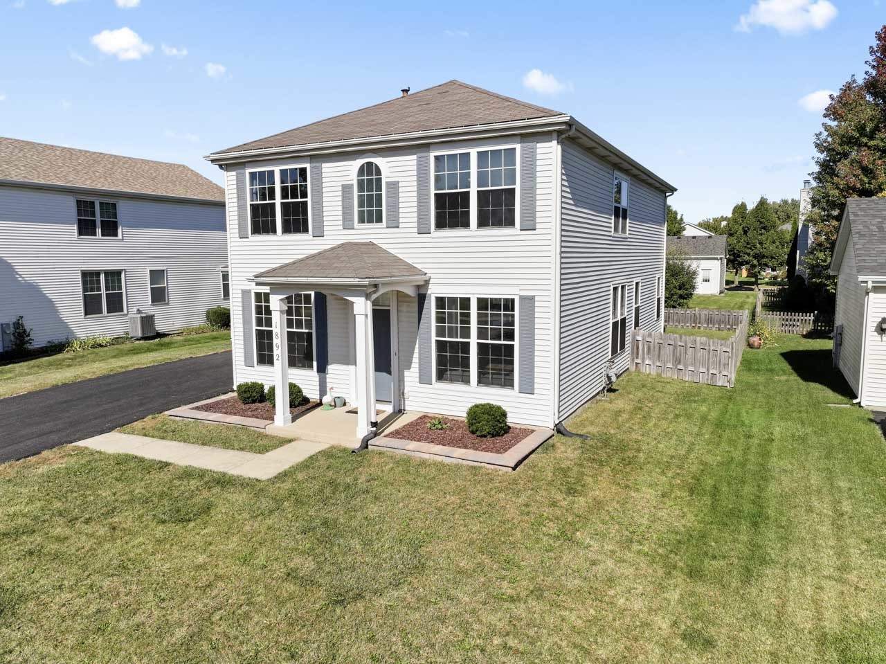 1892 Sedgegrass Trail