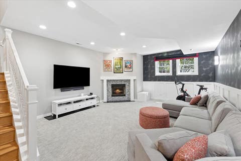 Tiny photo for 2338 N OAKLEY Avenue, Chicago, IL 60647 (MLS # 12729187)