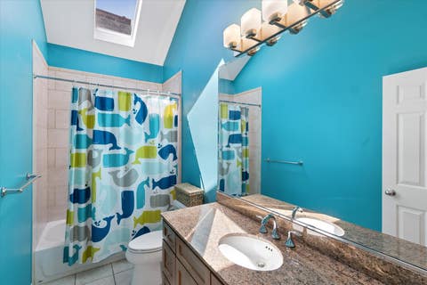 Tiny photo for 2338 N OAKLEY Avenue, Chicago, IL 60647 (MLS # 12729187)