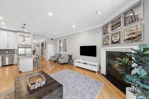 Tiny photo for 2338 N OAKLEY Avenue, Chicago, IL 60647 (MLS # 12729187)