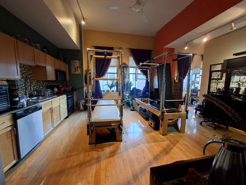 Tiny photo for 5 N Wabash Avenue #1705, Chicago, IL 60602 (MLS # 12567814)