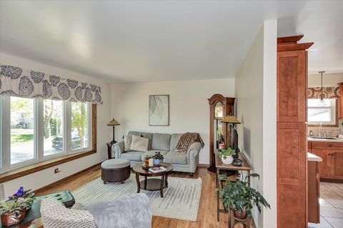 Tiny photo for Oak Forest, IL 60452 (MLS # 12626071)