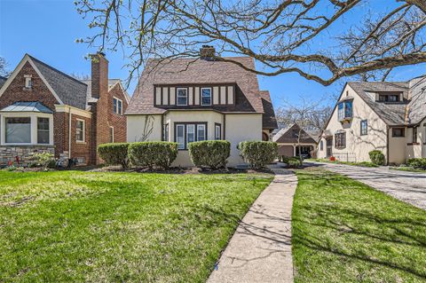 A home in La Grange Park