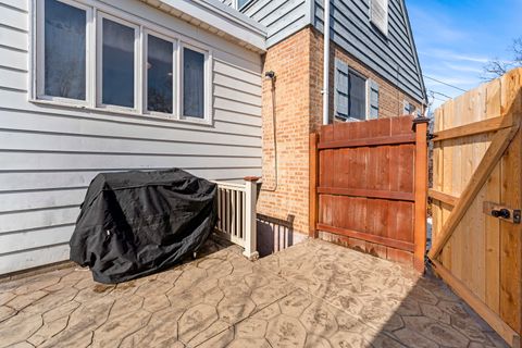 Tiny photo for 7241 W 109th Place, Worth, IL 60482 (MLS # 12609357)