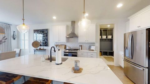 Tiny photo for 1 Deerfield Court, Bloomington, IL 61705 (MLS # 12577925)