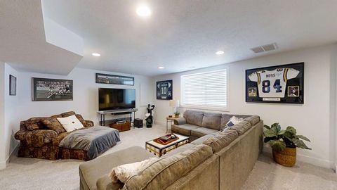 Tiny photo for 1 Deerfield Court, Bloomington, IL 61705 (MLS # 12577925)