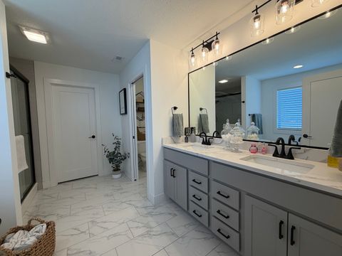 Tiny photo for 1 Deerfield Court, Bloomington, IL 61705 (MLS # 12577925)