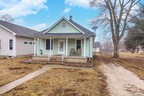 Tiny photo for 912 Charles Street, Streator, IL 61364 (MLS # 12538206)