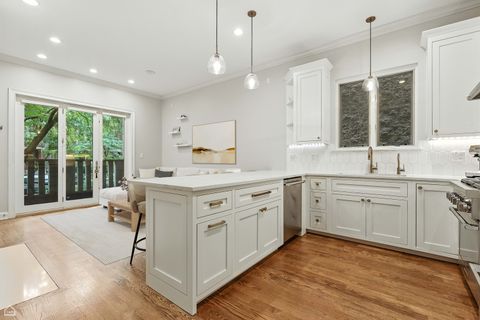 Tiny photo for 2920 N Damen Avenue #1, Chicago, IL 60618 (MLS # 12593772)