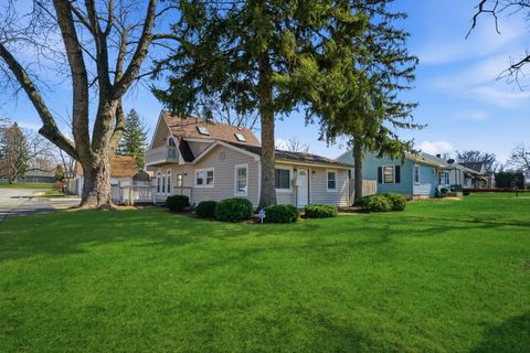 Tiny photo for 400 S Hebbard Street, Joliet, IL 60433 (MLS # 12609641)