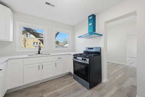 Tiny photo for 400 S Hebbard Street, Joliet, IL 60433 (MLS # 12609641)