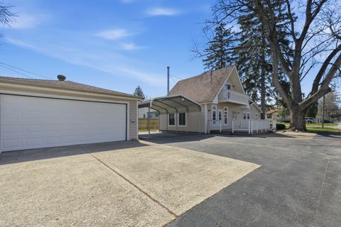 Photo of 400 S Hebbard Street, Joliet, IL 60433 (MLS # 12609641)