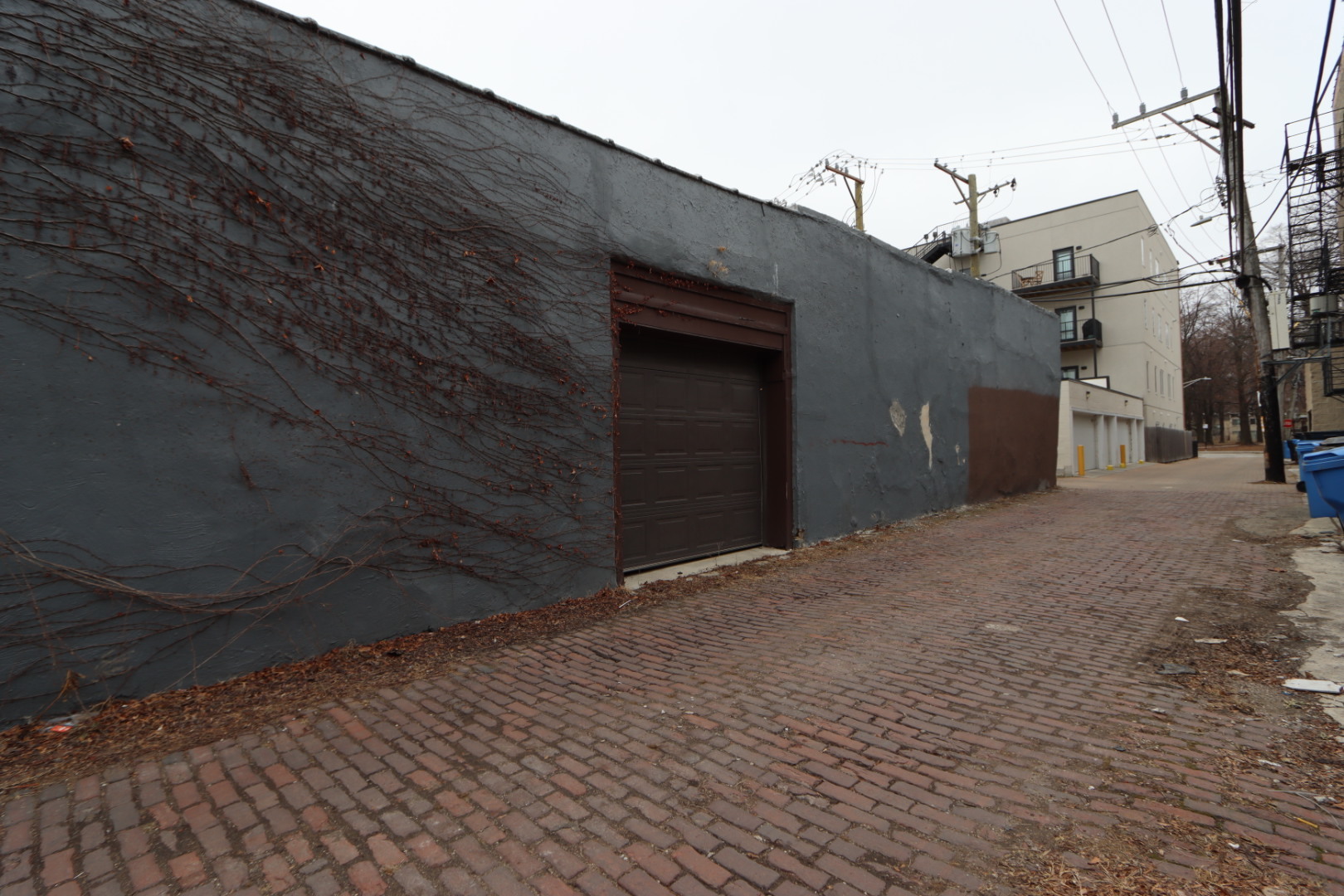 1347 W Flournoy Street