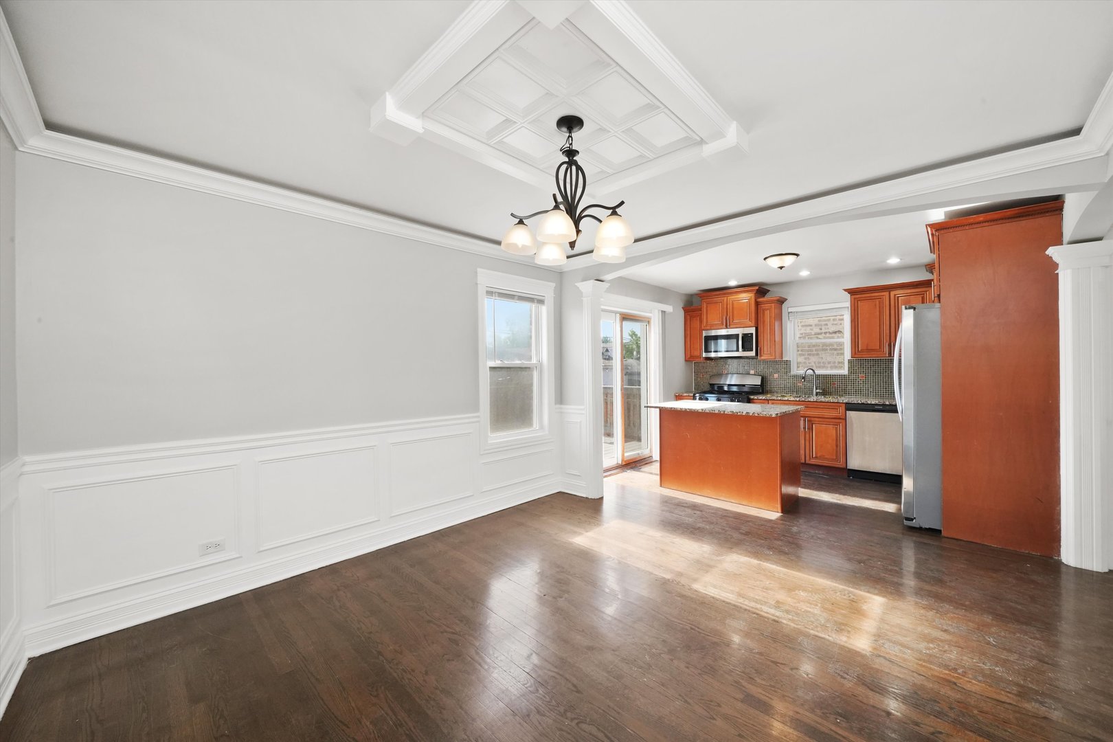 6615 S Keating Avenue