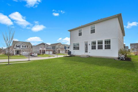 Tiny photo for 2 Potter Court, Hawthorn Woods, IL 60047 (MLS # 12611062)