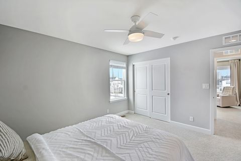 Tiny photo for 2 Potter Court, Hawthorn Woods, IL 60047 (MLS # 12611062)