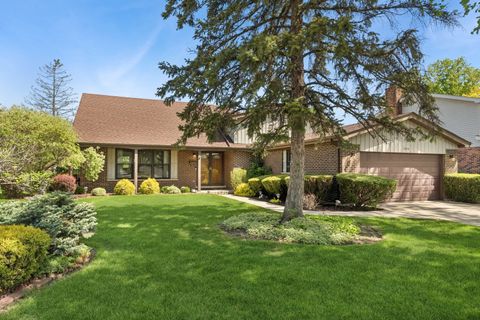 1418 E Waverly Drive Arlington Heights IL 60004