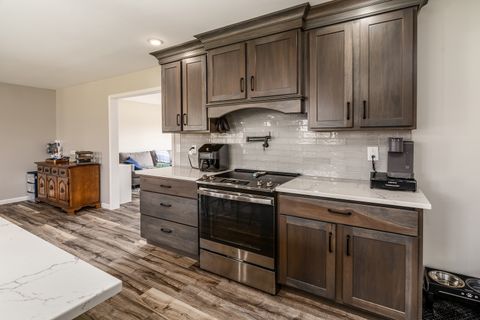 Tiny photo for 1816 Wolff Drive, Marion, IL 62959 (MLS # 12603922)