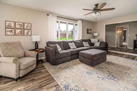 Tiny photo for 1816 Wolff Drive, Marion, IL 62959 (MLS # 12603922)