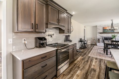 Tiny photo for 1816 Wolff Drive, Marion, IL 62959 (MLS # 12603922)